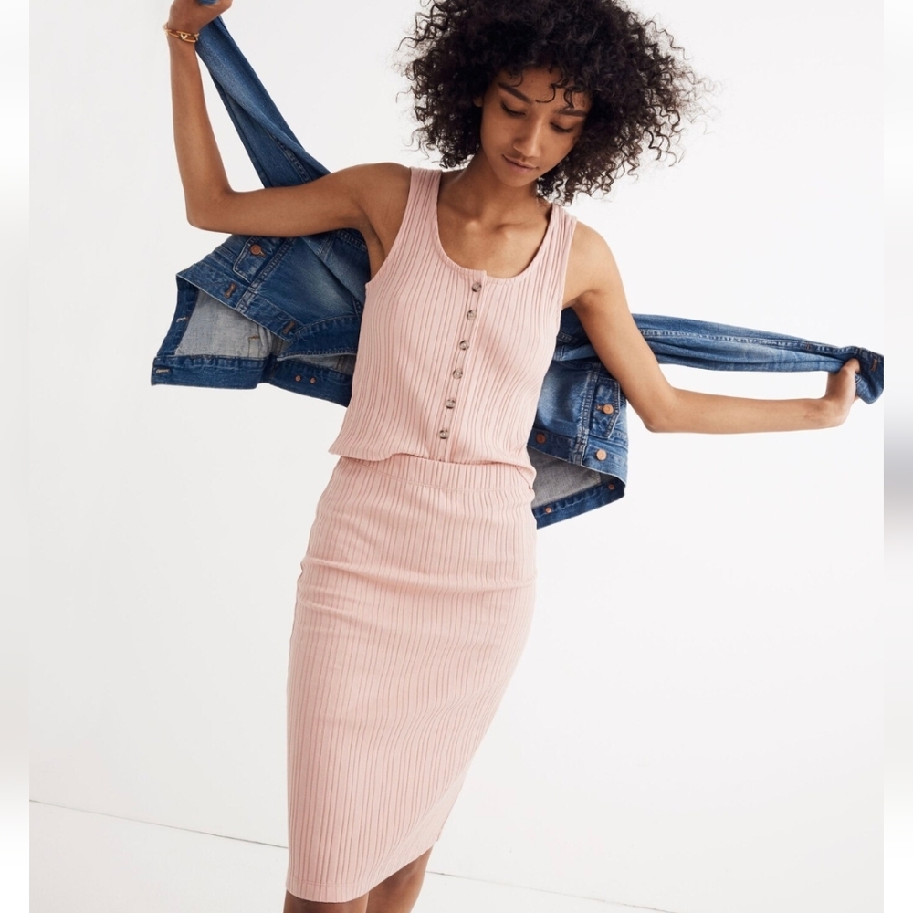Madewell Ribbed Knit Skirt in Peach